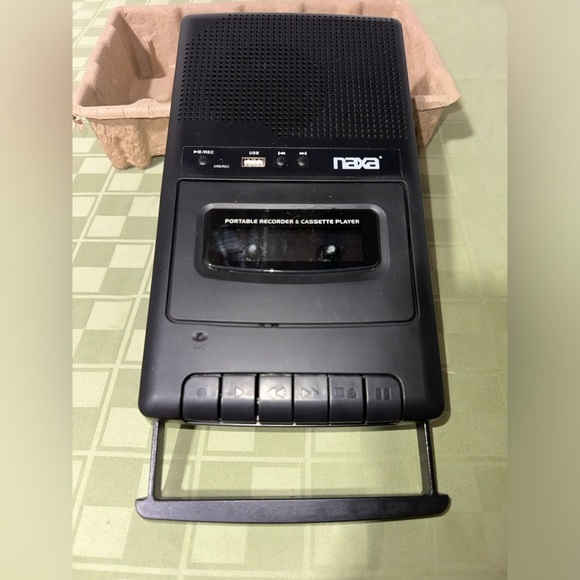 Nava NPB 300 Digital Cassette Converter & Recorder - Picture 8 of 8